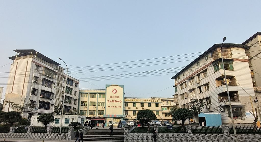 守护“头顶”安全！合川完成1020栋房屋外墙整治