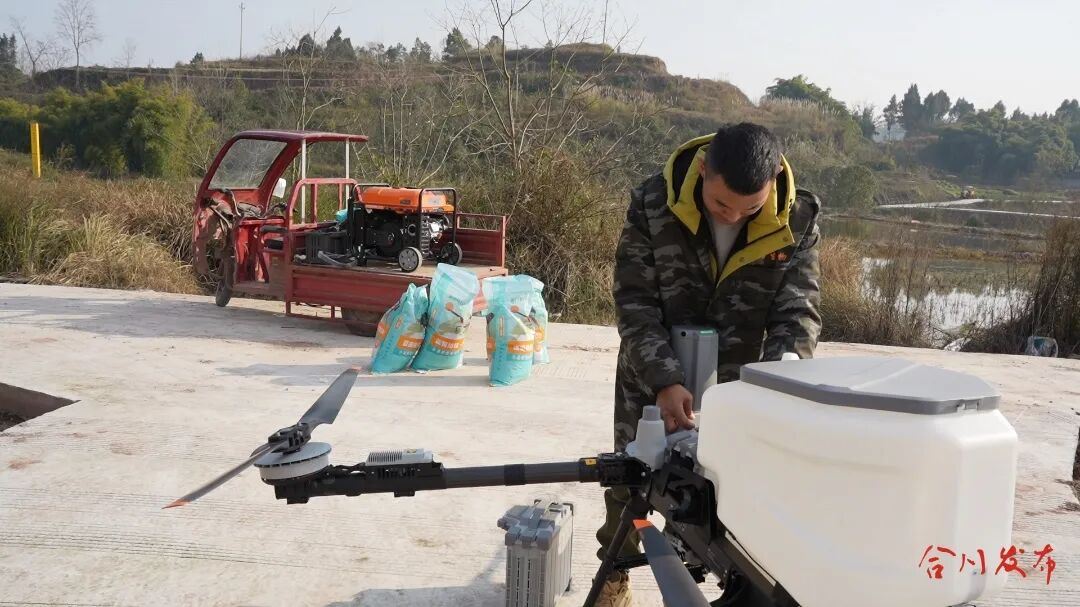 无人机“上岗”！合川二郎镇稻虾养殖开启“加速度”