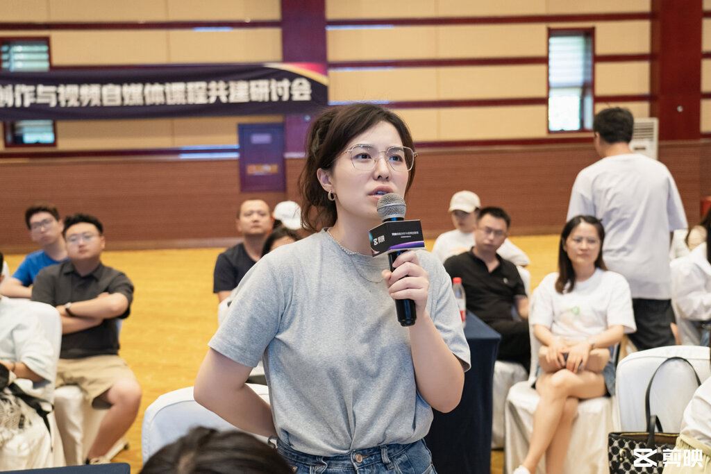 科技工作者曾雯婷：智汇她力量 数智育新人